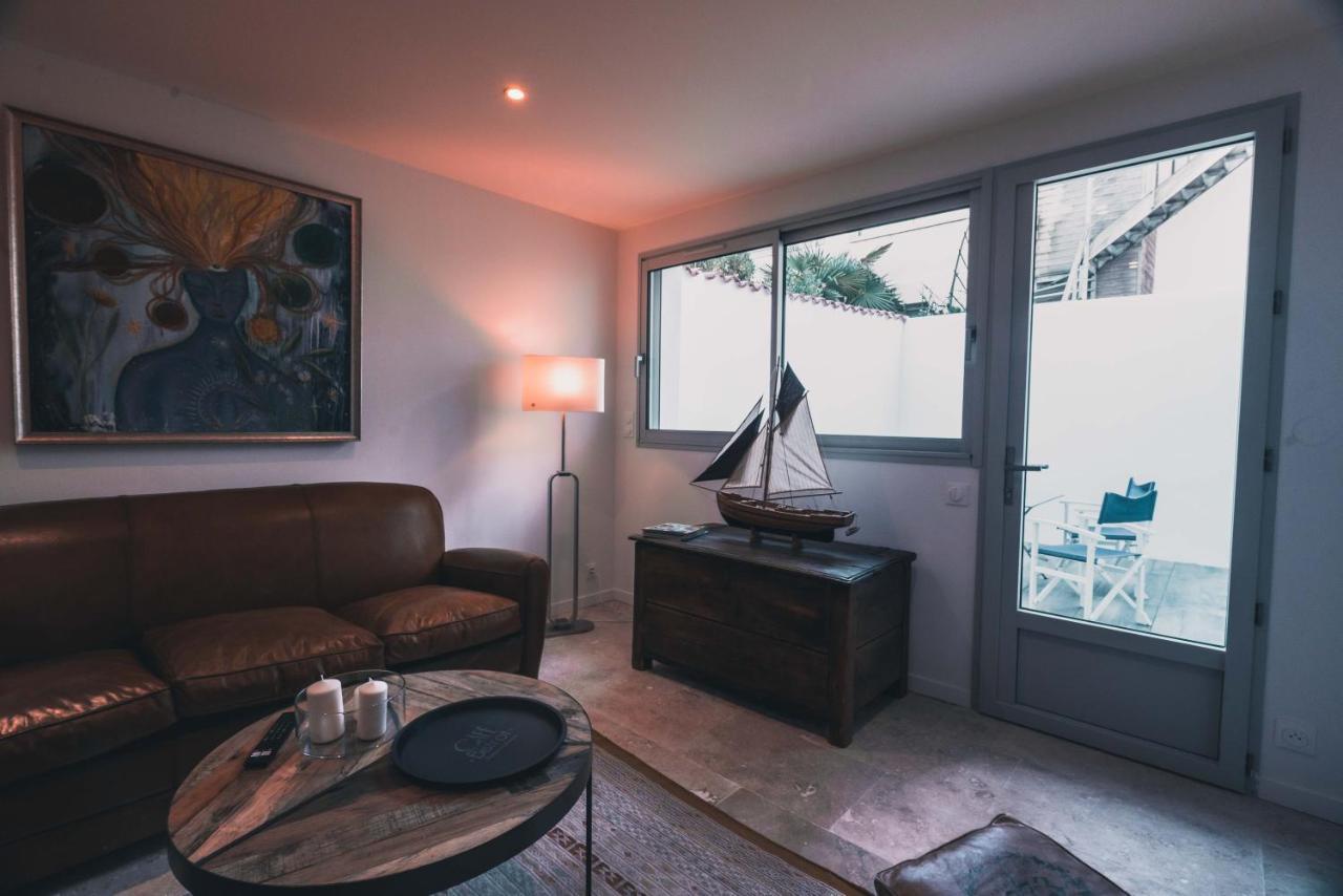 Appartement Avec Cour Privee Centre Ville Classe 4 Etoiles Remparts 1 La Rochelle  Eksteriør billede
